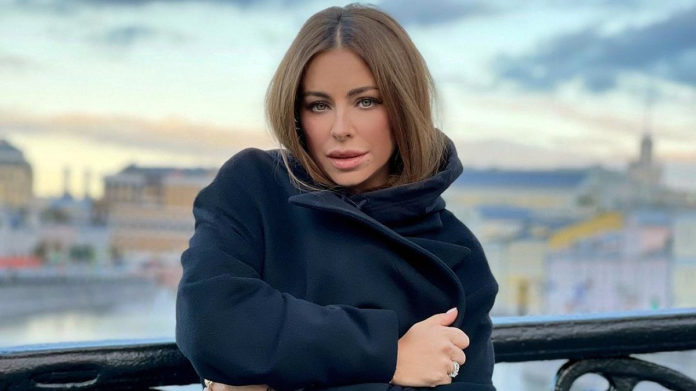 Ані Лорак показала, як виглядає її дочка Софія від Мурата Налчаджиоглу 