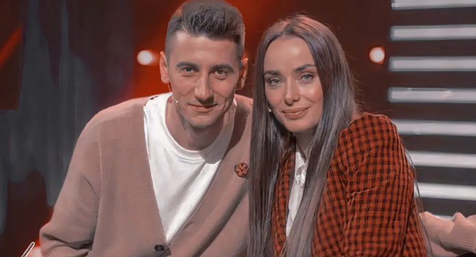 Екс-холостячка Ксенія Мішина готує сина до появи сестрички