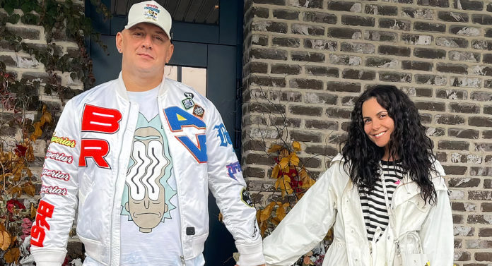 Після зізнання у зраді Потап дозволив собі з іншою жінкою те, що роблять з дружинами