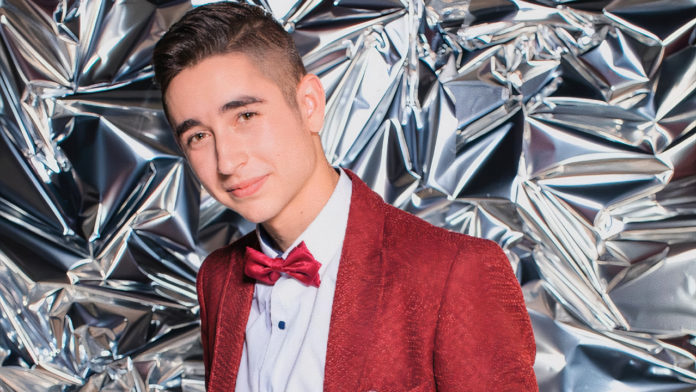 Роман Сасанчин став татом