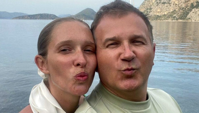 Яка різниця у зрості Юрія Горбунова і Каті Осадчої 