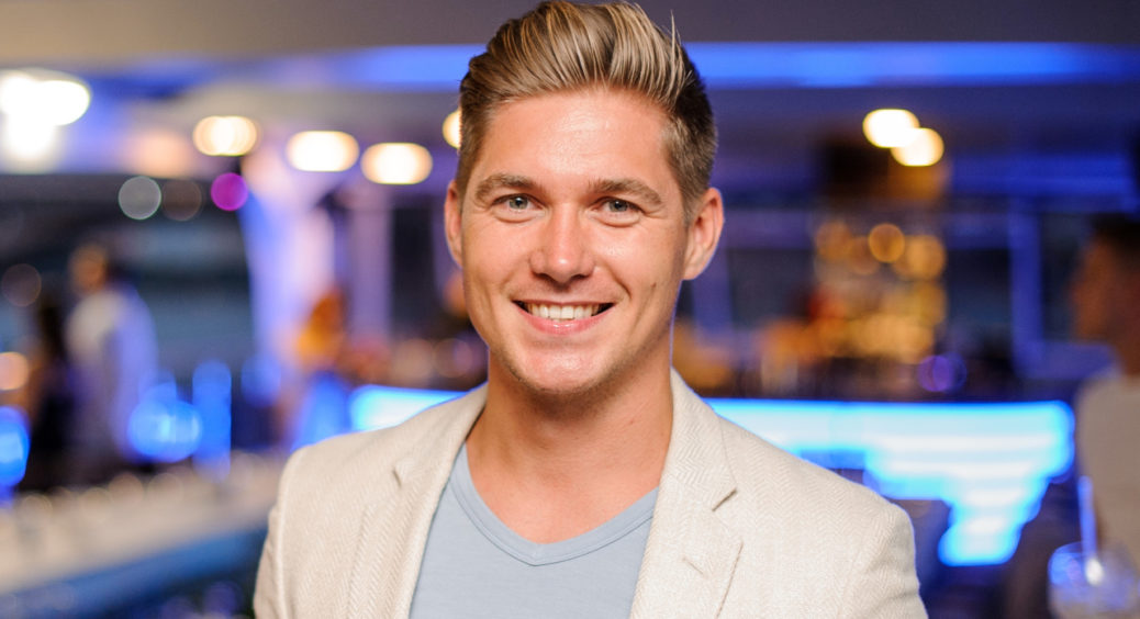 Володимир Остапчук показав фото у камуфляжі та долучився до Колі Сєрги: будуть разом боронити південь України? 