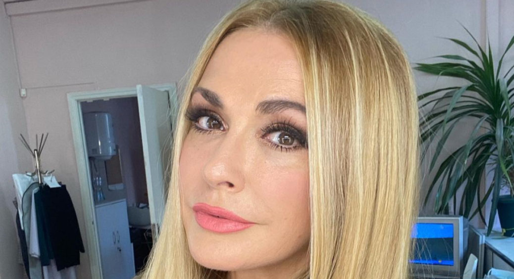 Ольгу Сумську публічно принизив художник за русофільство: ганебна карикатура на зірку розлітається мережею 