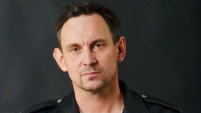 Валерій Харчишин зізнався, чому не може полагодити пошкоджений маєток Валерій Харчишин зізнався, чому не може полагодити пошкоджений маєток