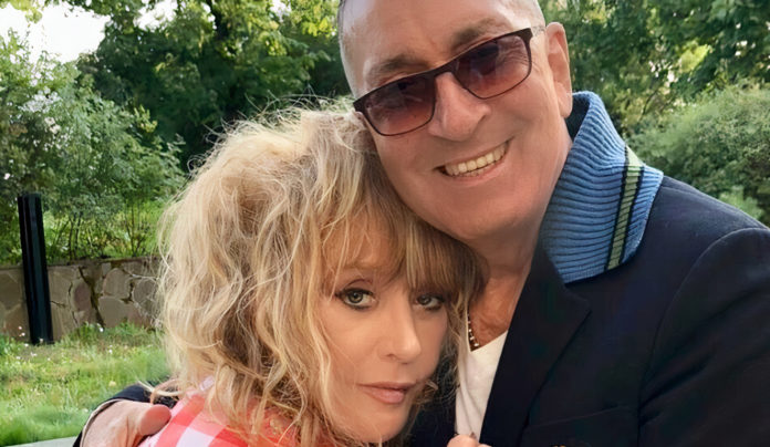 Алла Пугачова зробила модну стрижку боб-каре та причепурилася для Олександра Буйнова Алла Пугачова зробила модну стрижку боб-каре та причепурилася для Олександра Буйнова