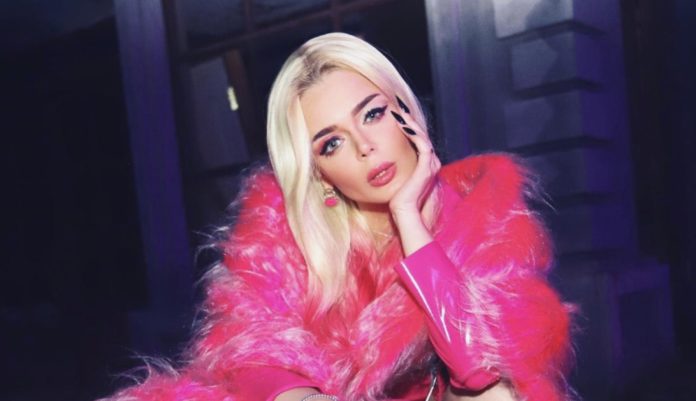 Як виглядає мама Аліни Гросу