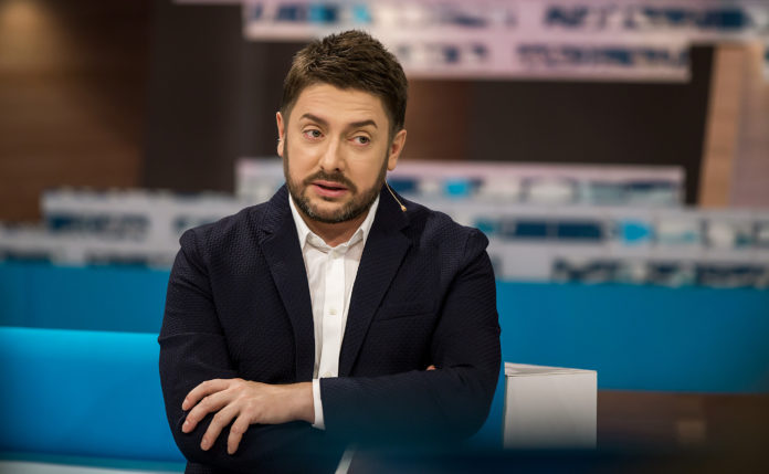 Олексій Суханов показав жінку, заради якої отримав український паспорт