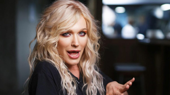 Травесті-діва Монро показала, як виглядала, коли була чоловіком