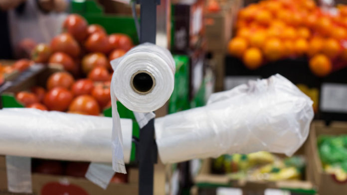 Скільки коштуватимуть безкоштовні пакети в АТБ і Варусі з 10 грудня