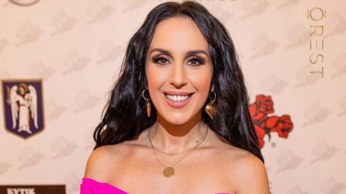 Джамала покинула молодого чоловіка та забрала обох спадкоємців Джамала покинула молодого чоловіка та забрала обох спадкоємців