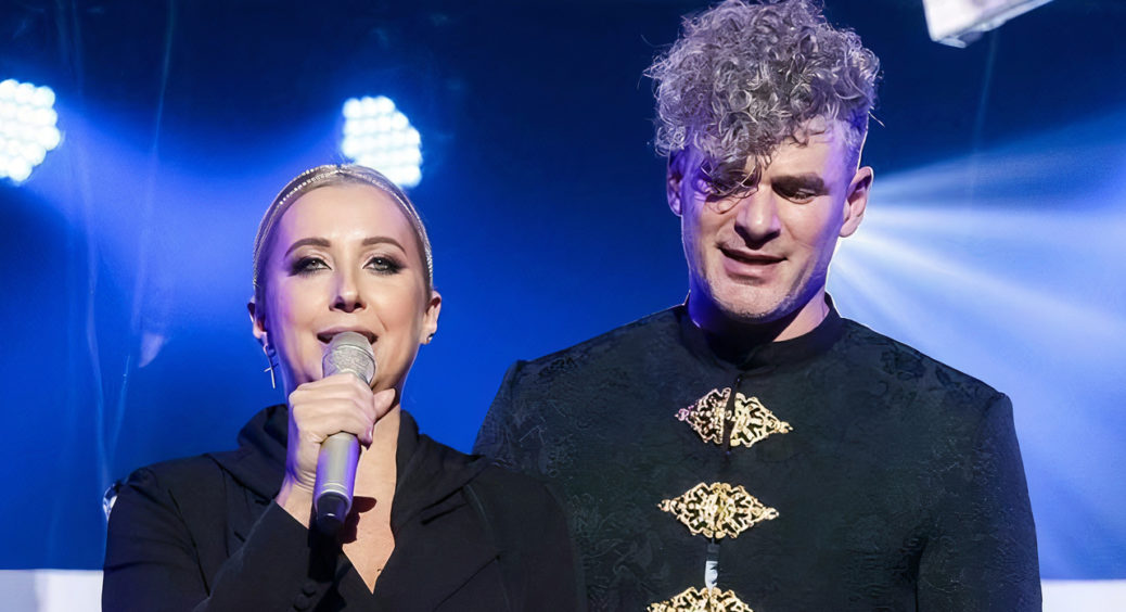 43-річний Арсен Мірзоян заговорив про розлучення з дочкою Ніни Матвієнко Тонею: “Адвокати розберуть спільне” 