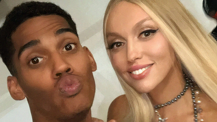 Олі Поляковій приписали роман з танцюристом її шоу-балету Максом Єжовим