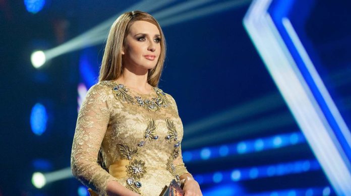 Оксана Марченко не випускає малюка з обіймів