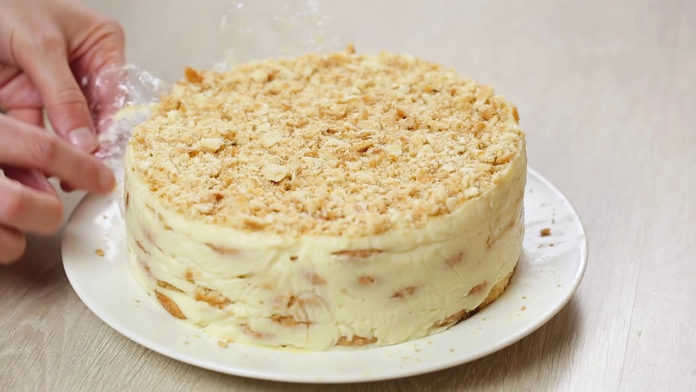 Новорічний десерт – торт Наполеон без випічки за 15 хвилин