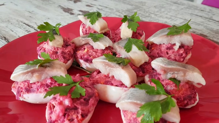 Як приготувати шубу: рецепт новорічного салату