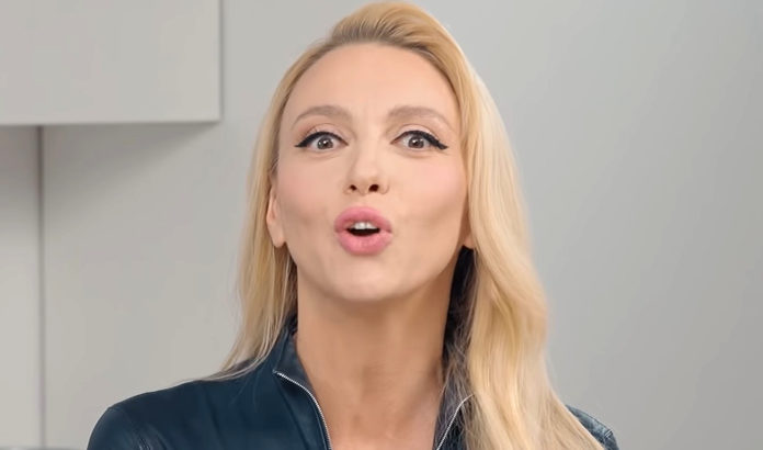 Чому Оля Полякова не носить прізвище свого чоловіка Вадима Чому Оля Полякова не носить прізвище свого чоловіка Вадима