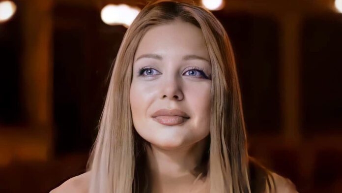 Тіна Кароль ніжно пригорнула малюка і вразила материнським поглядом Тіна Кароль ніжно пригорнула малюка і вразила материнським поглядом