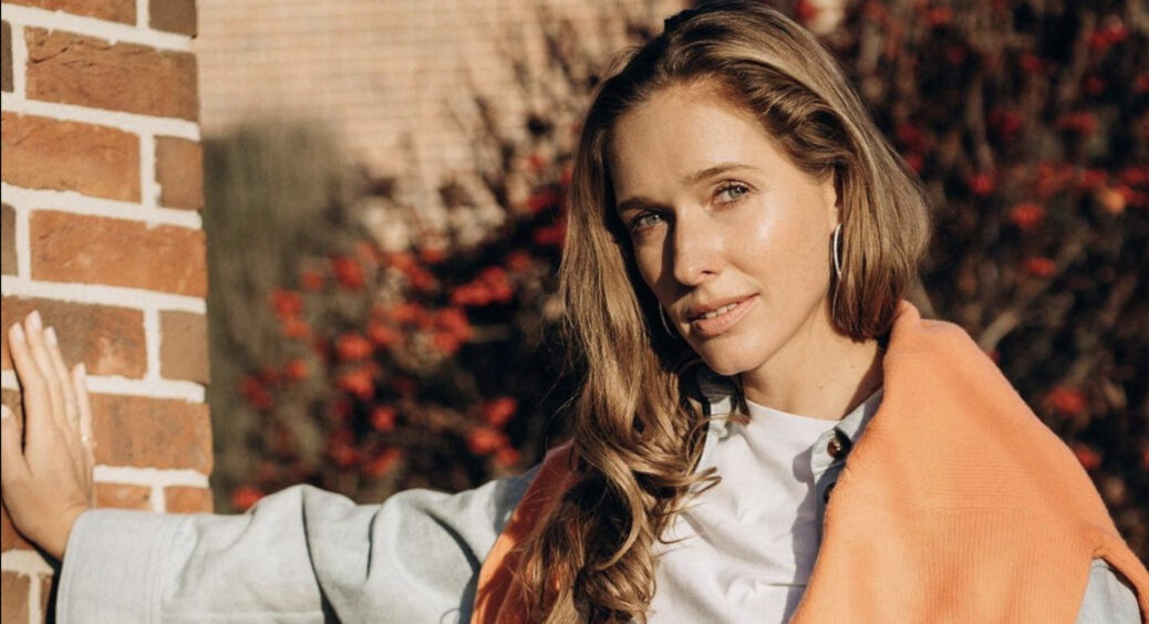 Як виглядає і чим займається екс-чоловік Каті Осадчої: імпозантний депутат, який не лишив рідного сина (ФОТО) 