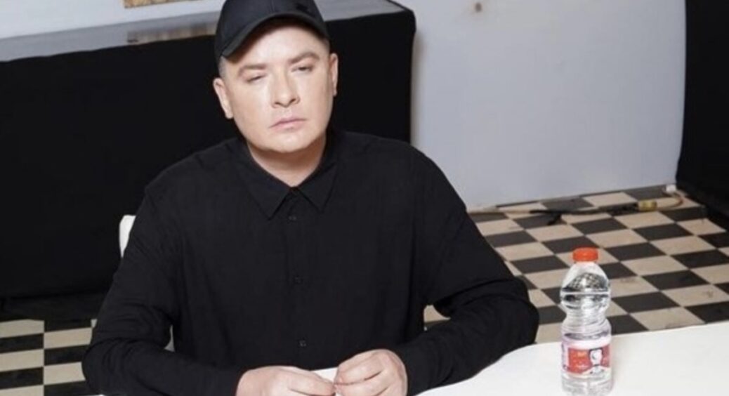Андрій Данилко зізнався, чим займається у гримерці з мамою Сердючки Білоконь після концертів: не сплять до ранку 