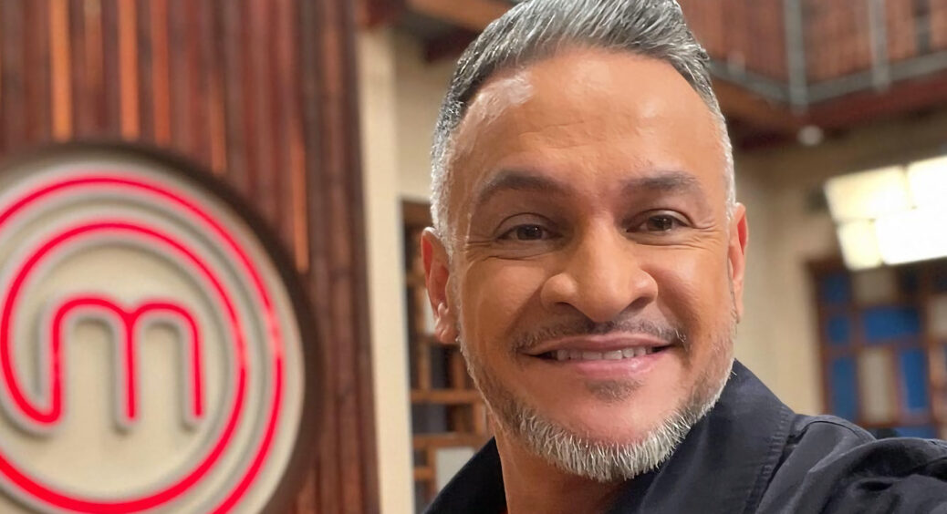 Хіменес-Браво засвітився під час поцілунків з іншою, поки його обраниця за кордоном: “Хто ж тут встоїть” 