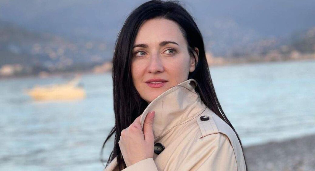 Соломія Вітвіцька показала, як проводила коханого у відрядження: що відомо про нового чоловіка зірки 1+1 