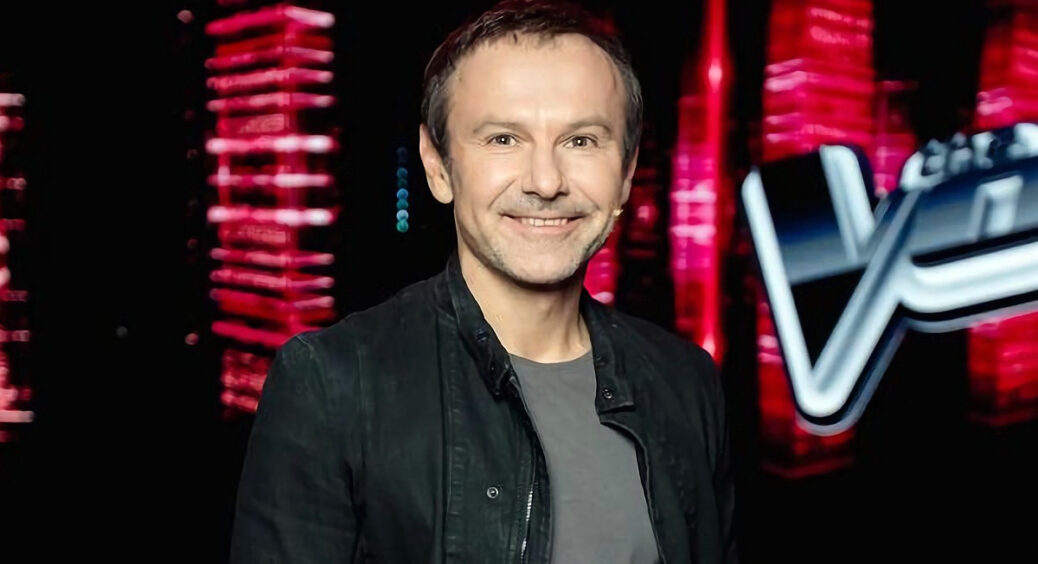 Як виглядає колишня дружина Вакарчука: терпіла фавориток і коханку, але дитину на стороні не стерпіла? 