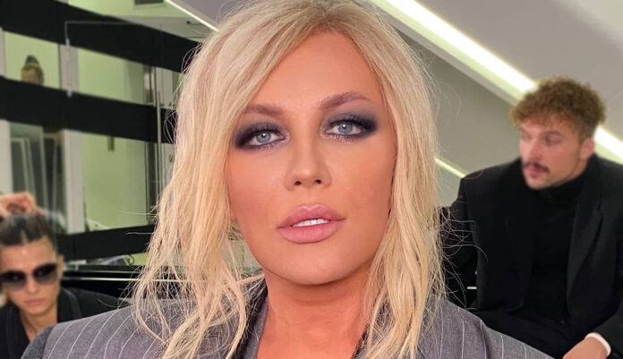 Як виглядає зараз Таїсія Повалій