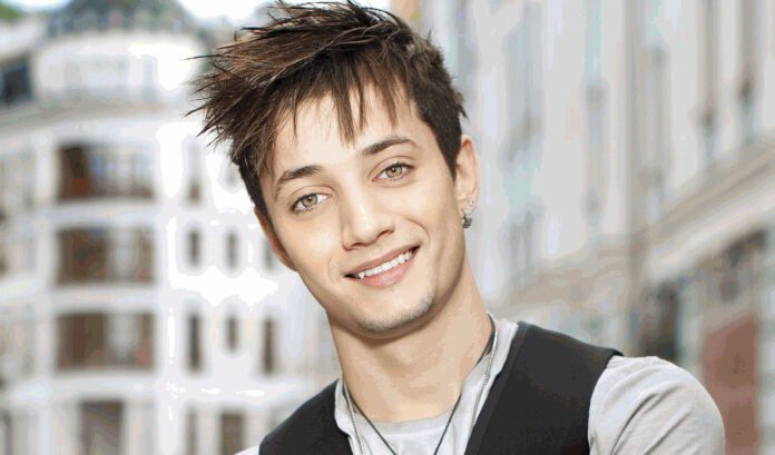 Куди зник зі сцени переможець Фабрики зірок-3 Стас Шурінс та як він зараз виглядає Куди зник зі сцени переможець Фабрики зірок-3 Стас Шурінс та як він зараз виглядає