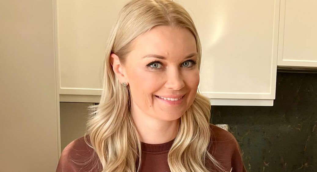 Екс-дружина Доманського Лідія Таран втекла з Києва у Францію і тепер гомонить на французькій: “Це було важко” 