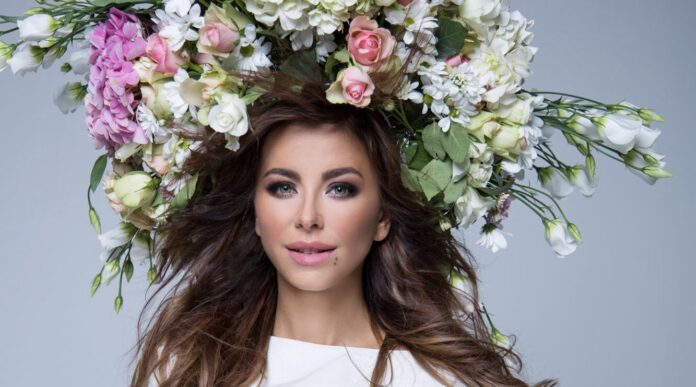 Ані Лорак вся у чорному перервала мовчання Ані Лорак вся у чорному перервала мовчання