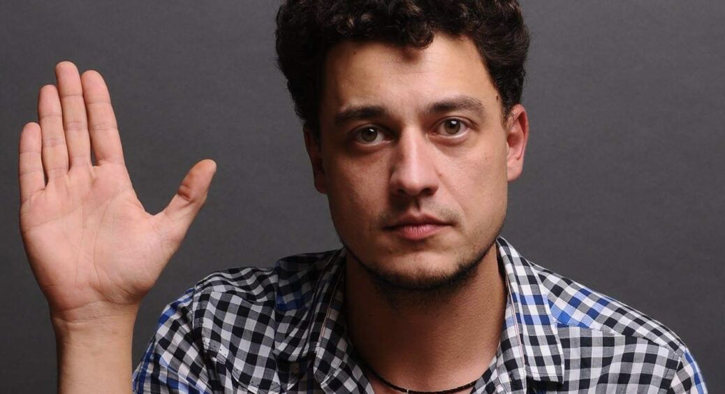 Синельников вийшов на зв’язок і не зміг стримати сліз через пережите: “Ласкаво просимо в Північну Корею, тварини” 