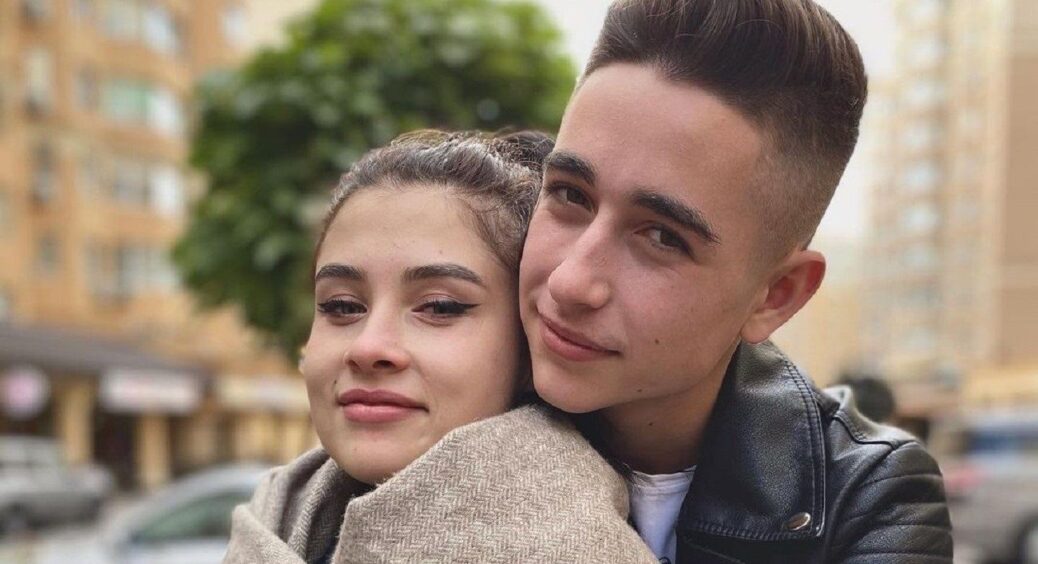 Дружина переможця “Голосу країни” Романа Сасанчина розповіла, що коїться з її шлюбом: “Бачу тільки дитину” 