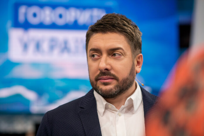 Олексій Суханов зізнався в коханні симпатичній жінці та показав свій вибір 