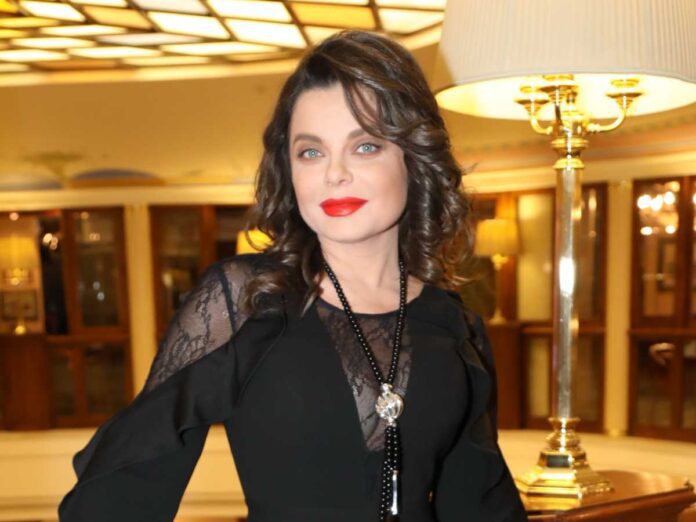 Наташа Корольова виселила сина Наташа Корольова виселила сина