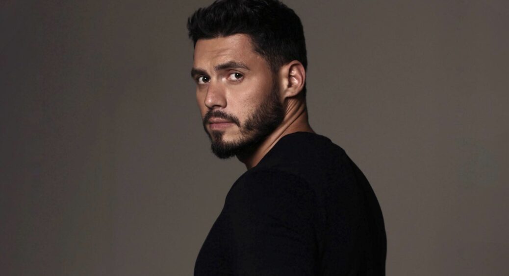 Про Дашу Квіткову вже й не згадує: Нікіта Добринін заявив про нові стосунки із загадковою обраницею 