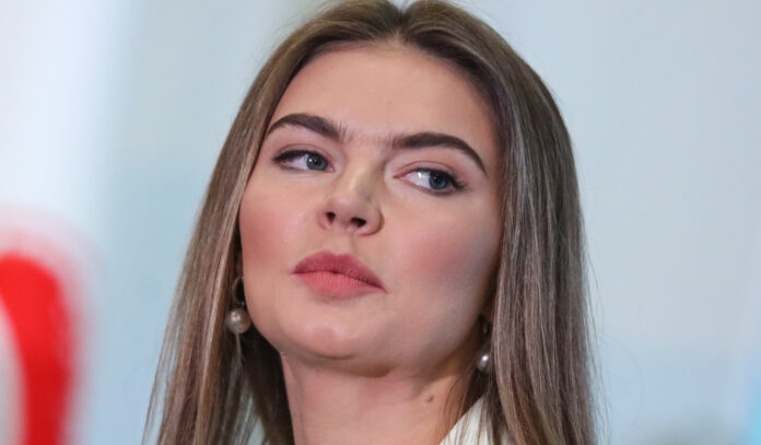 Аліна Кабаєва знову вагітна, але батько поповненню не радий Аліна Кабаєва знову вагітна, але батько поповненню не радий