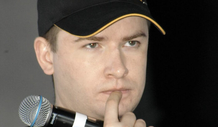 Андрій Данилко скасував концерти через ускладнення після ларингіту