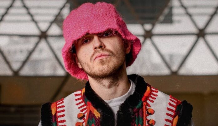 Як виглядає дівчина соліста Kalush Orchestra Олега Псюка Як виглядає дівчина соліста Kalush Orchestra Олега Псюка