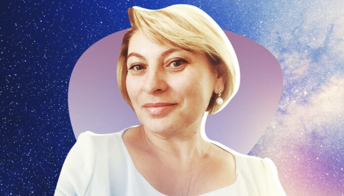 Астролог Анжела Перл розповіла, коли насправді закінчиться війна