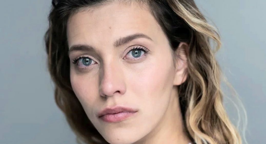 Вагітна зрадниця України Тодоренко втратила живіт та опинилася в палаті: “Може покажете нам свій гардероб?” 