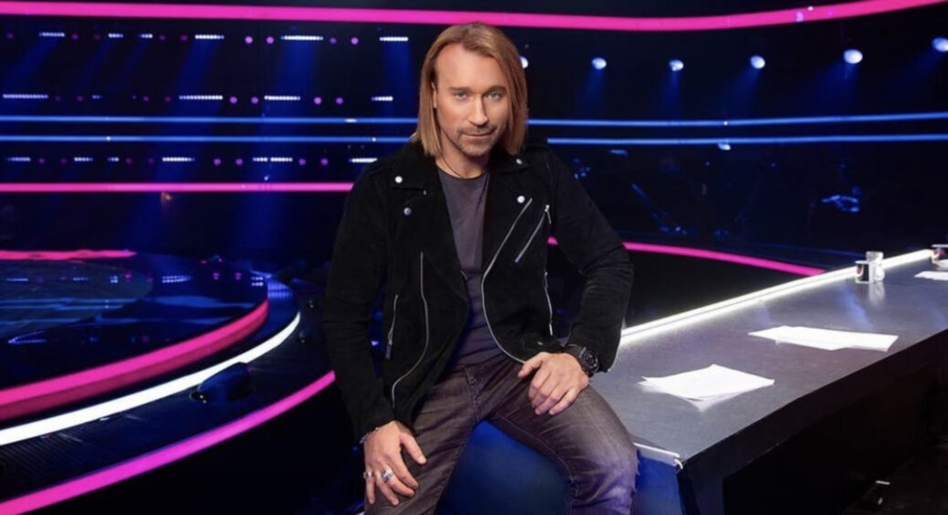 Таюне в розпачі: Олег Винник публічно показав поцілунок з іншою. Молодша та сміливіша за таємну дружину 