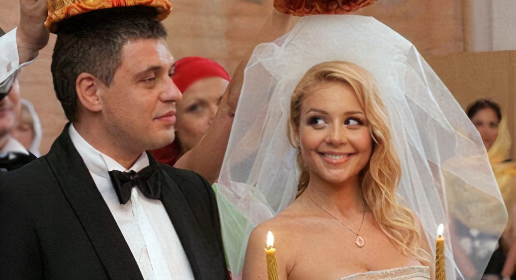 14 років з вінчання Тіни Кароль і Євгена Огіра: з’явилося відео з храму, на якому у співачки загорілася фата 