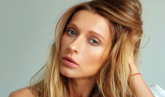 Tayanna розповіла про найкоштовніший подарунок від свого екс-бойфренда Tayanna розповіла про найкоштовніший подарунок від свого екс-бойфренда