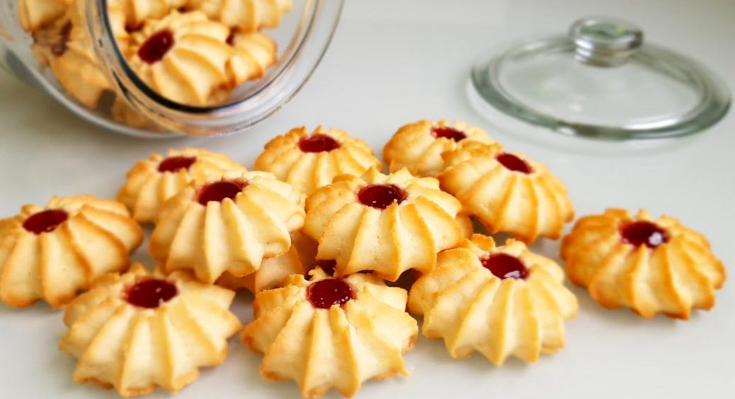 Популярне печиво “Кураб’є” з начинкою: як приготувати у домашніх умовах — швидкий рецепт без цукру 