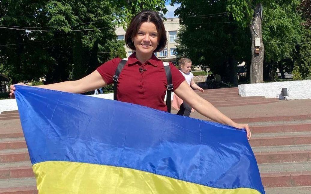 Марічка Падалко з гордістю підняла прапор України