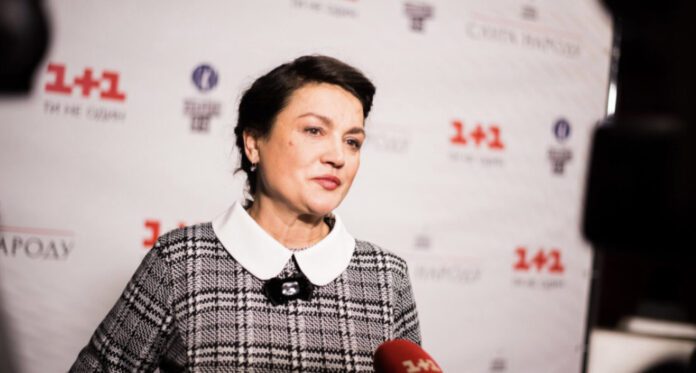 Син Наталії Сумської показав, як виглядає його обраниця Син Наталії Сумської показав, як виглядає його обраниця