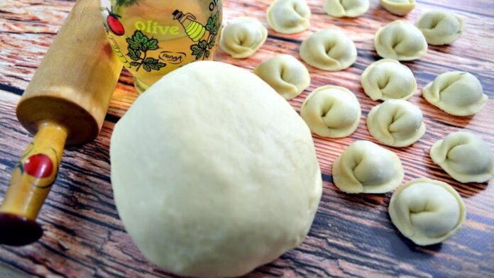 Класичний рецепт універсального тіста для пельменів, вареників і чебуреків Класичний рецепт універсального тіста для пельменів, вареників і чебуреків