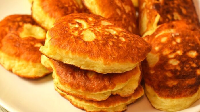 Секрет приготування апетитних оладок на сніданок