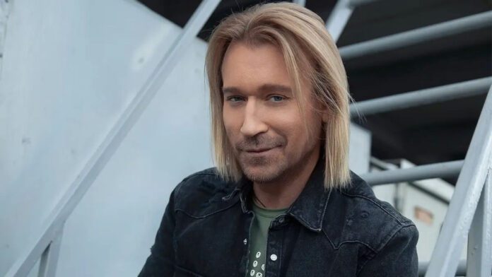 Олег Винник пояснив, чому багато років приховує свою родину Олег Винник пояснив, чому багато років приховує свою родину