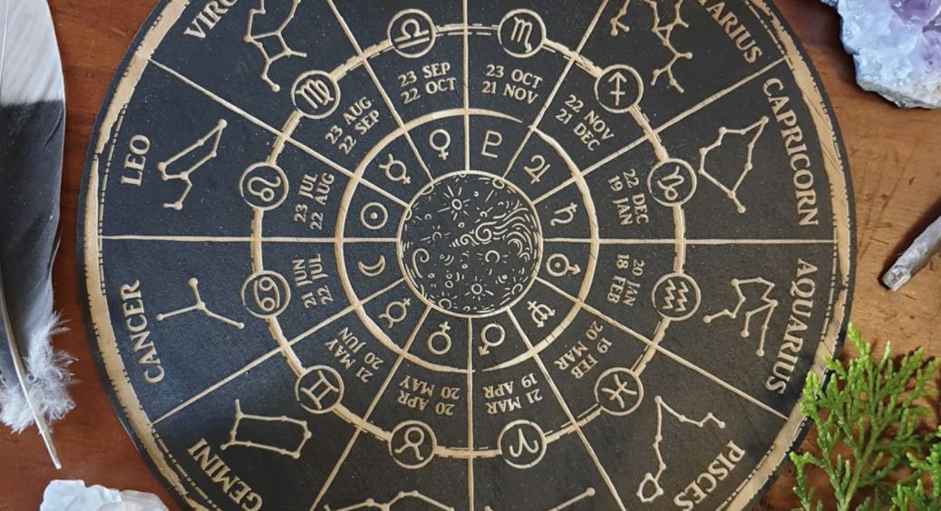 Гороскоп на 4 вересня 2022 року для всіх знаків зодіаку: день, у який доведеться відстоювати себе і близьких 